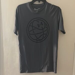 Under Armour Gray Short Sleeve Tee with Subtle Logo